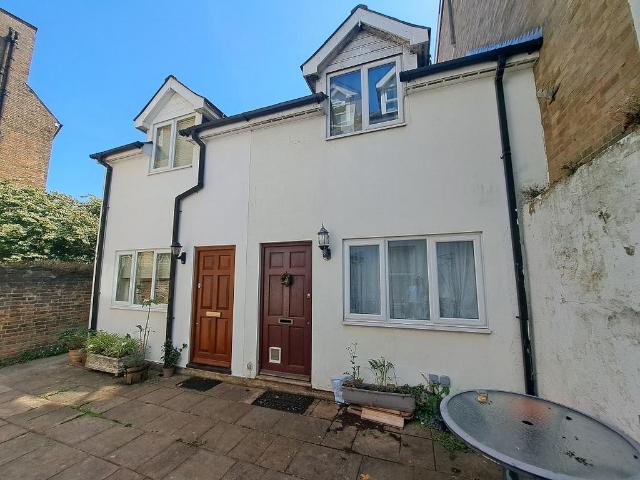 1 bedroom terraced house for sale