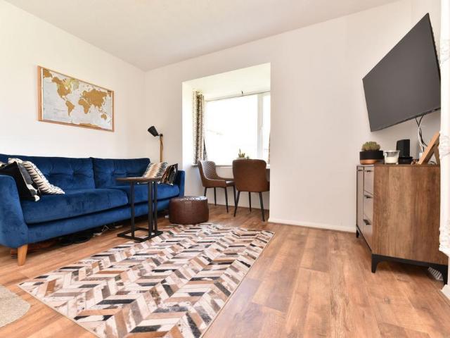 1 bedroom terraced house for sale