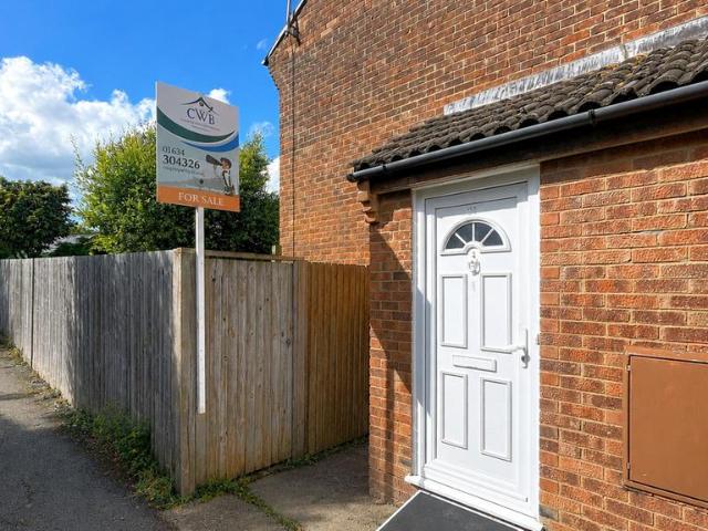 1 bedroom terraced house for sale