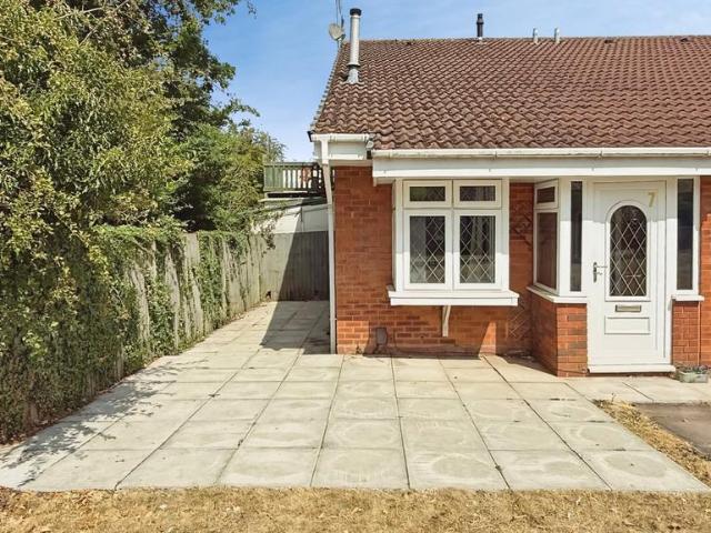1 bedroom terraced house for sale