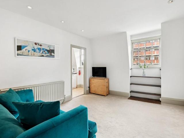 1 bedroom terraced house for sale