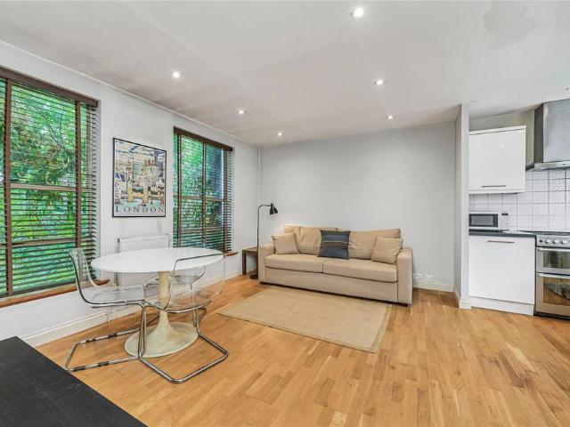 1 bedroom terraced house for sale