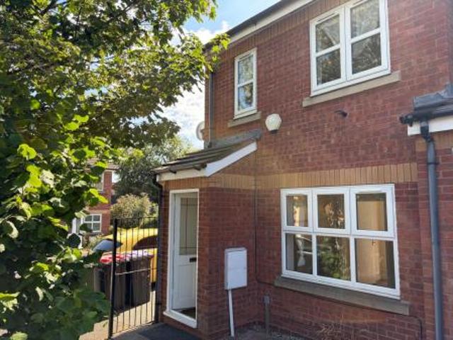 1 bedroom Terraced House To Let
