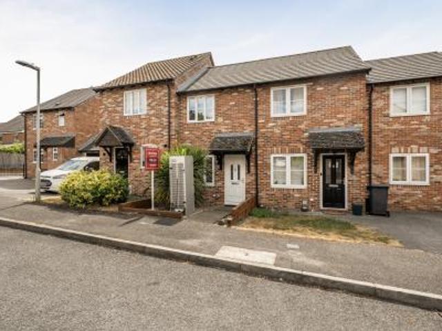 1 bedroom Terraced House To Let
