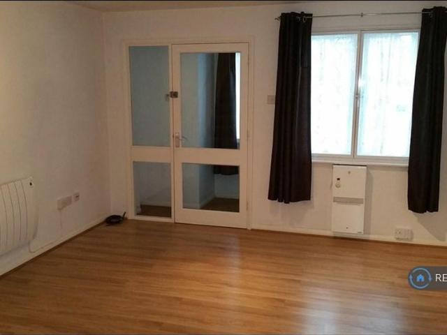 1 bedroom terraced house to rent
