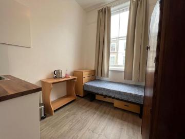 1 bedroom terraced house to rent
