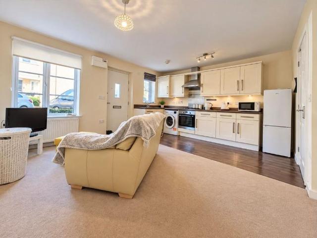 1 bedroom terraced house to rent