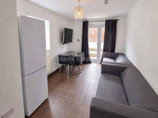 1 bedroom terraced house to rent