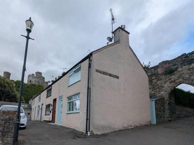1 bedroom terraced house to rent