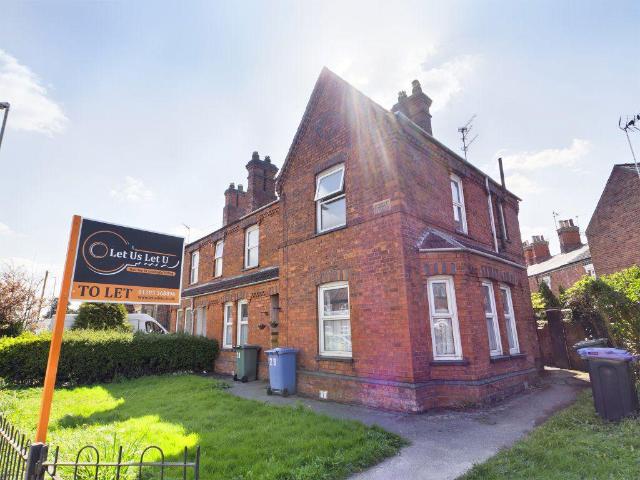 1 bedroom terraced house to rent