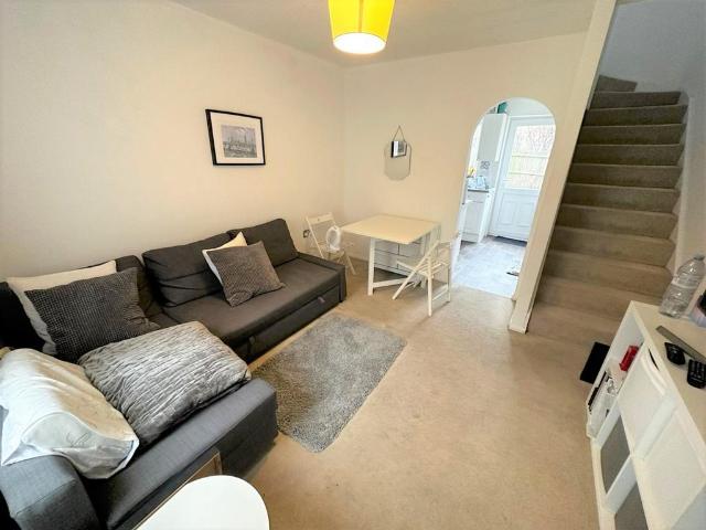 1 bedroom terraced house to rent