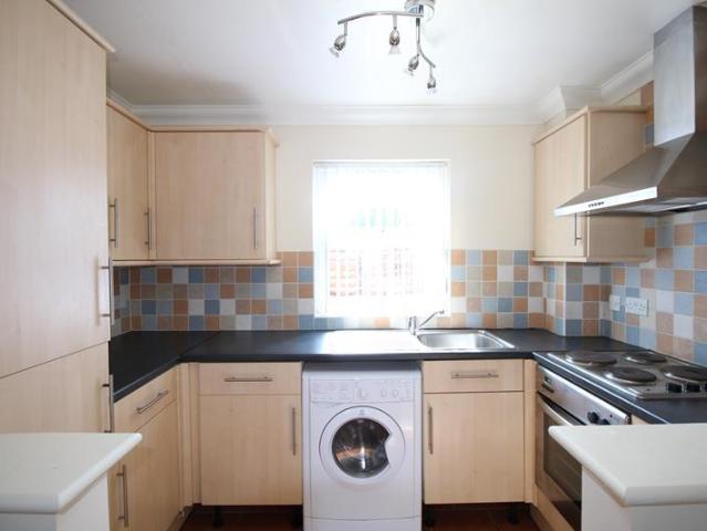 1 bedroom terraced house to rent