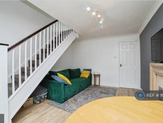 1 bedroom terraced house to rent