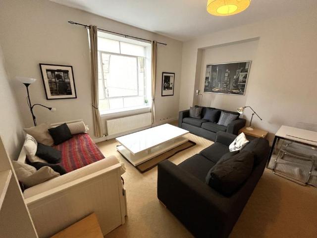 1 bedroom terraced house to rent