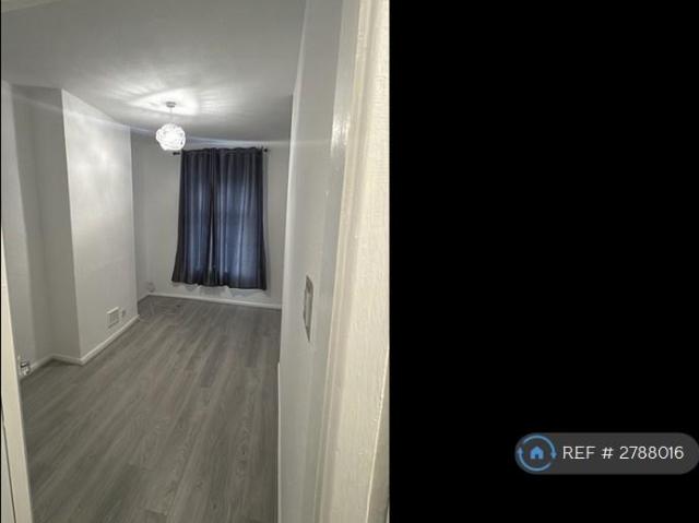 1 bedroom terraced house to rent