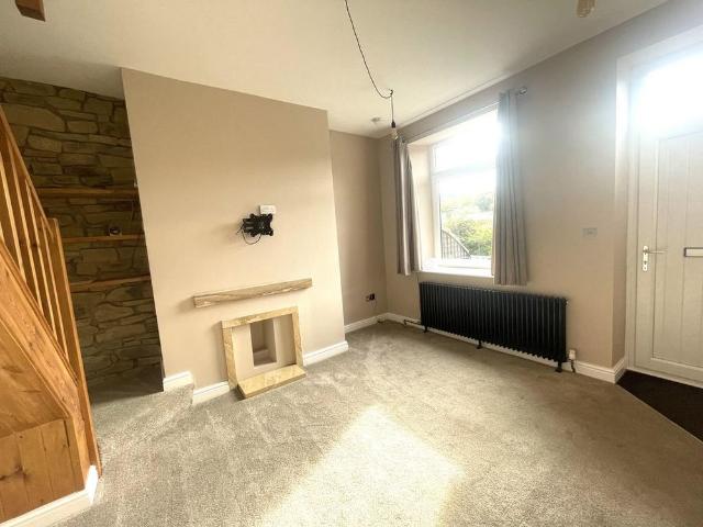 1 bedroom terraced house to rent