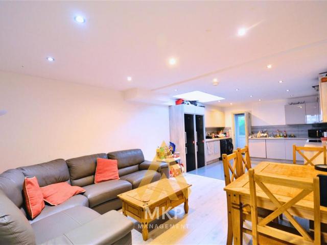 1 bedroom terraced house to rent