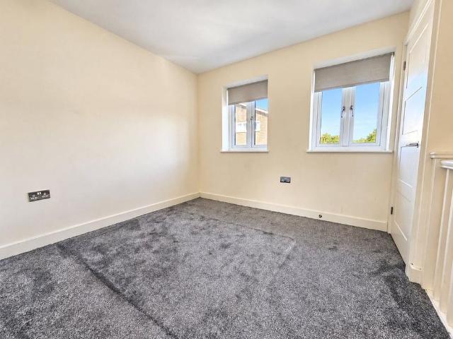 1 bedroom terraced house to rent