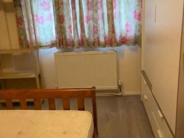 1 bedroom terraced house to rent