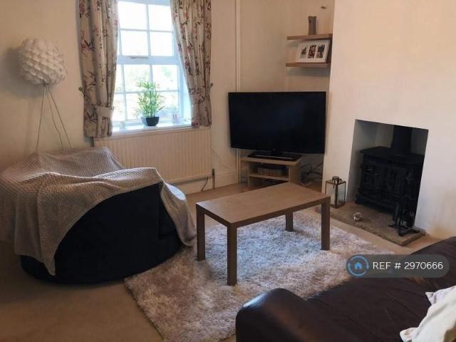 1 bedroom terraced house to rent