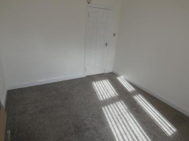 1 bedroom terraced house to rent