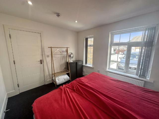 1 bedroom terraced house to rent