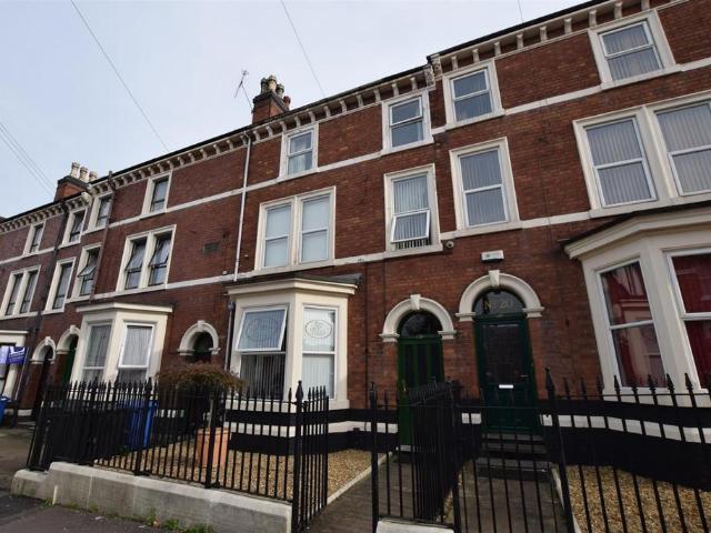 1 bedroom terraced house to rent