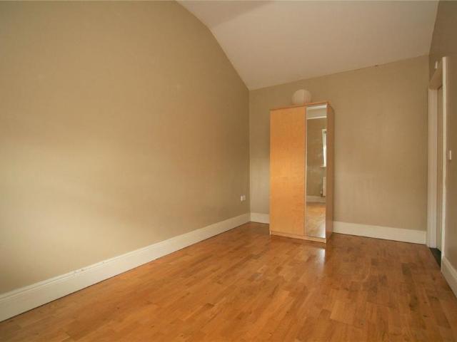 1 bedroom terraced house to rent