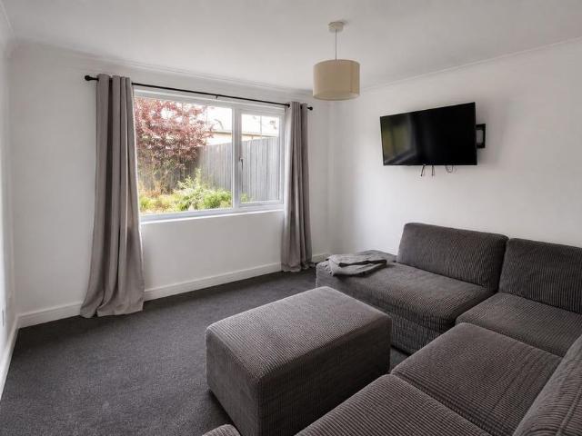 1 bedroom terraced house to rent