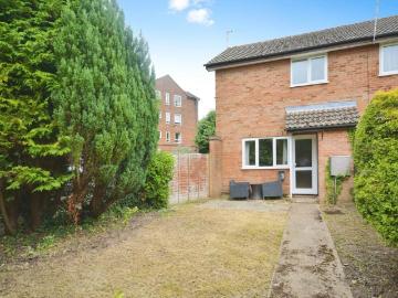 1 bedroom terraced house to rent