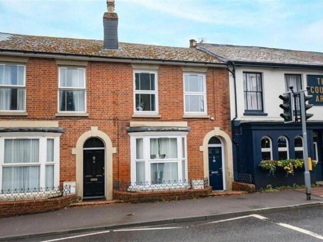 1 bedroom terraced house to rent