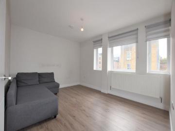 1 bedroom terraced house to rent