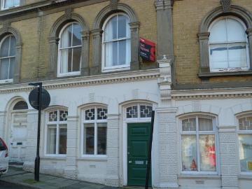 1 bedroom terraced house to rent