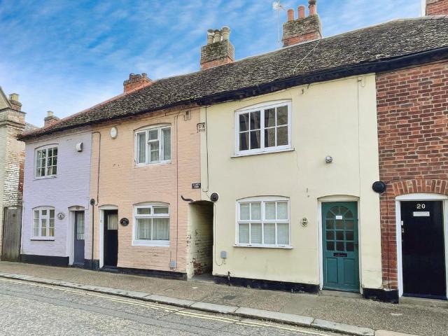 1 bedroom terraced house to rent
