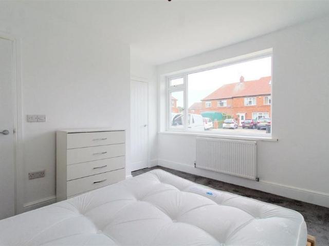 1 bedroom terraced house to rent