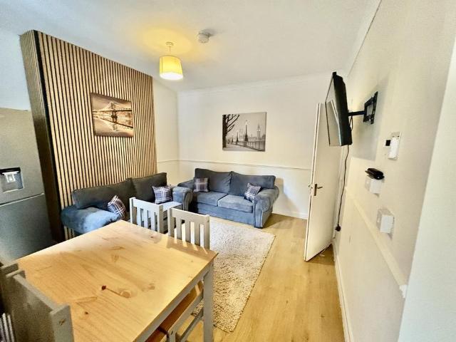 1 bedroom terraced house to rent