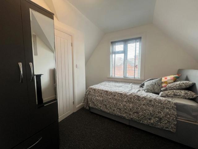1 bedroom terraced house to rent