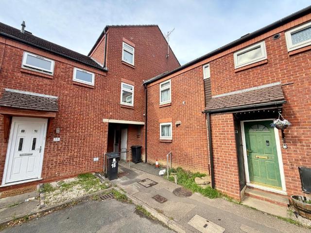 1 bedroom terraced house to rent