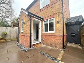 Solihull, West Midlands, Midlands - Garden