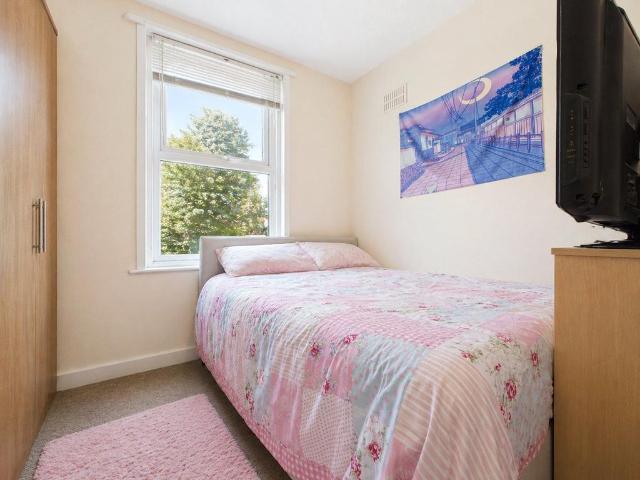 1 bedroom terraced house to rent