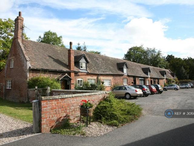1 bedroom terraced house to rent