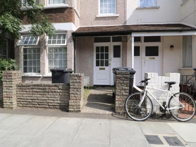 1 bedroom terraced house to rent