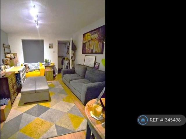1 bedroom terraced house to rent