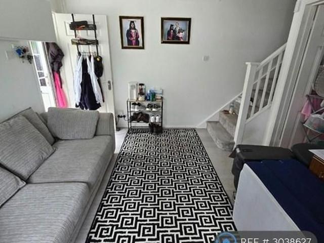 1 bedroom terraced house to rent