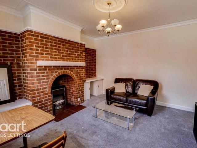1 bedroom terraced house to rent