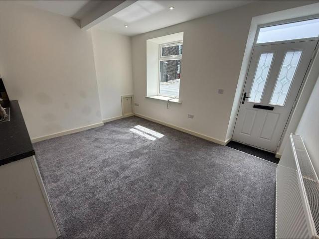 1 bedroom terraced house to rent