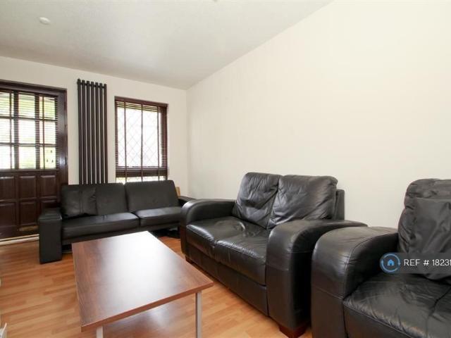 1 bedroom terraced house to rent