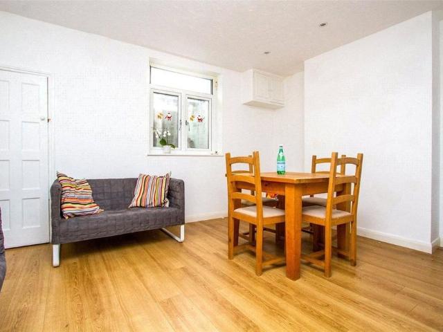 1 bedroom terraced house to rent