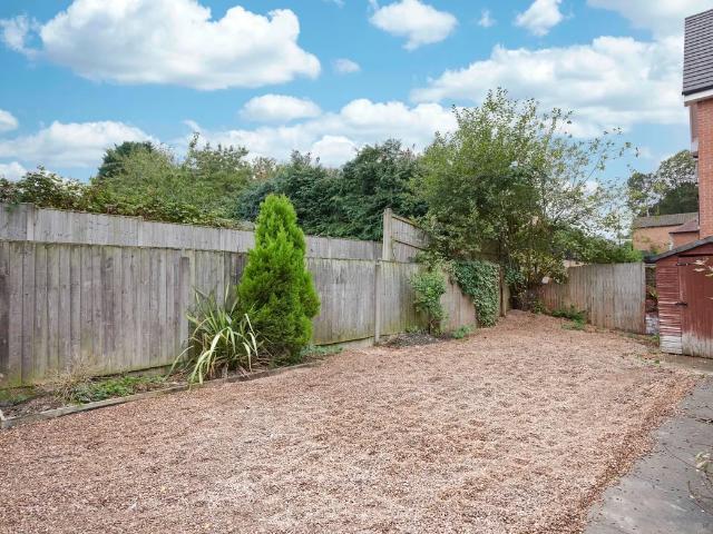 1 bedroom terraced house to rent
