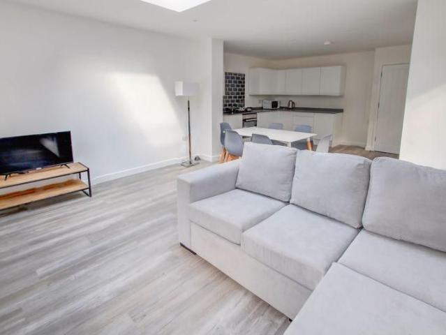 1 bedroom terraced house to rent